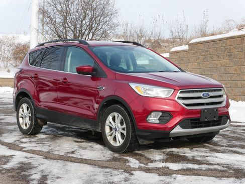 Used 2015 Ford Transit 250 130 Low Roof image 24