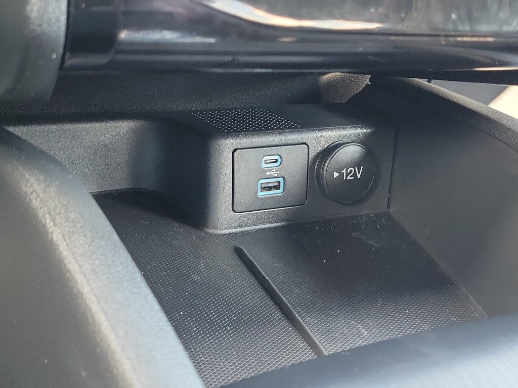 Used 2023 Ford Escape ST-Line w/ Tech Pack #1 AWD/4WD image 18