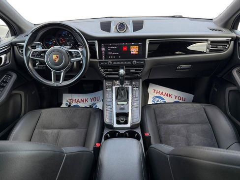 Used 2021 Porsche Macan image 10