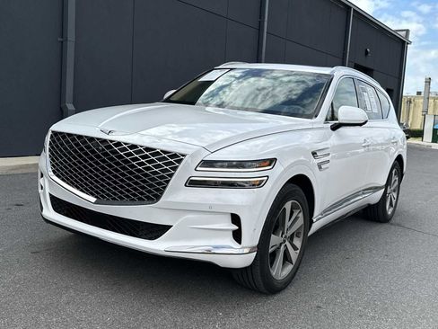 Used 2021 Genesis GV80 2.5T w/ Prestige Package 05 image 3