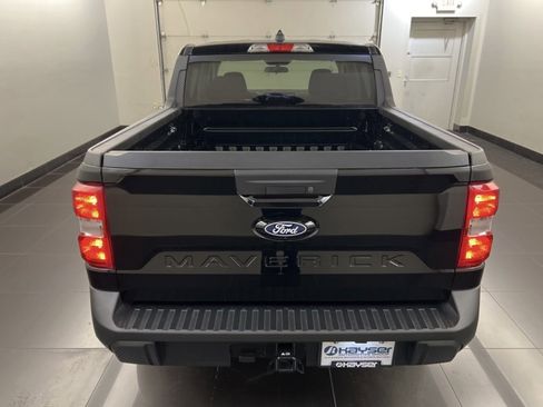 New 2025 Ford Maverick XL image 5