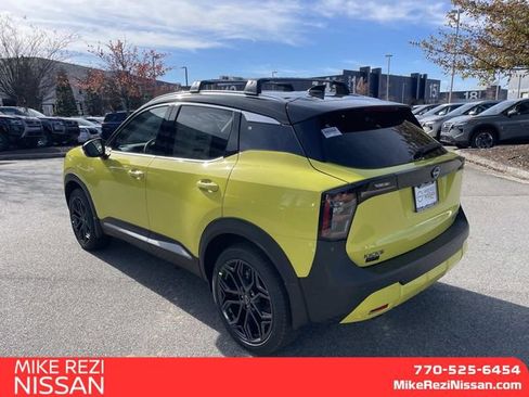 New 2026 Nissan Kicks SR w/ Cold Weather Package image 4