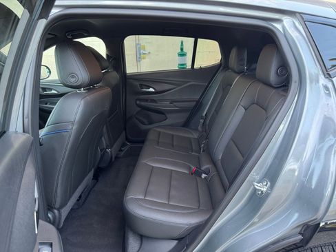 Used 2025 Buick Envista Sport Touring image 24