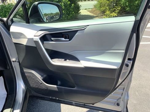 Certified 2021 Toyota RAV4 XLE Premium FWD image 13