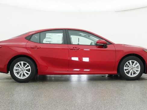 New 2026 Toyota Camry LE FWD image 27
