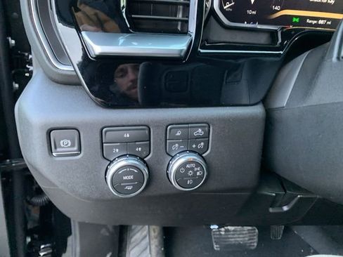 New 2026 GMC Sierra 2500 SLE w/ SLE Value Package; image 19