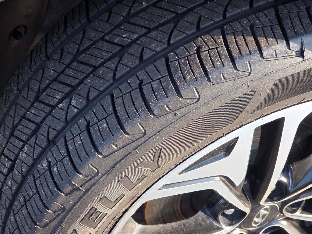 Used 2020 Hyundai Santa Fe Limited AWD/4WD image 20