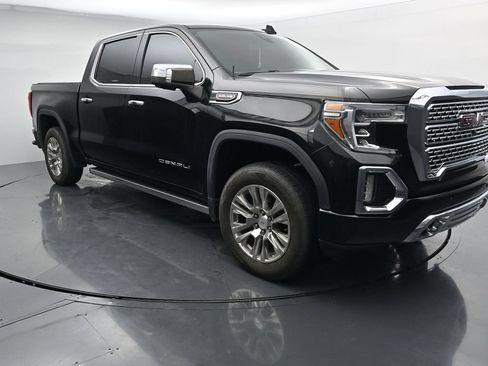 Used 2019 GMC Sierra 1500 Denali w/ Denali Ultimate Package AWD/4WD image 2
