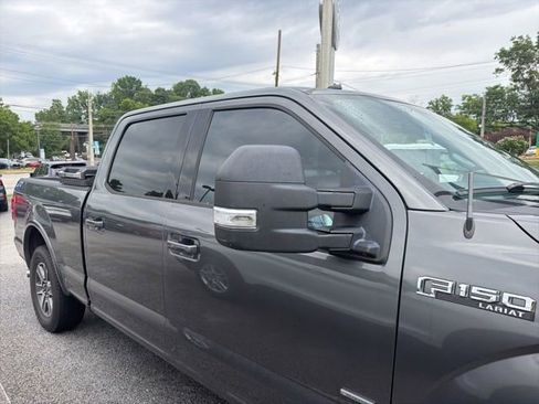 Used 2017 Ford F150 Lariat w/ Equipment Group 502A Luxury AWD/4WD image 13