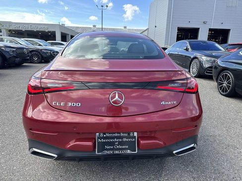 Used 2024 Mercedes-Benz CLE 300 4MATIC Coupe image 6