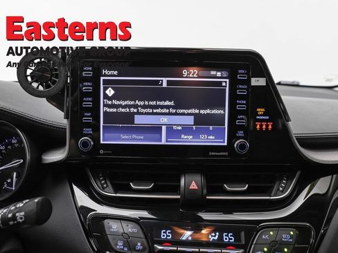 Used 2021 Toyota C-HR LE FWD image 11