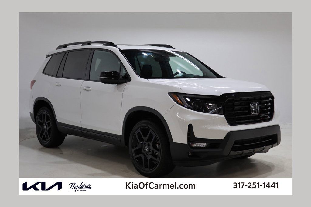 Used 2024 Honda Passport Black Edition image 1