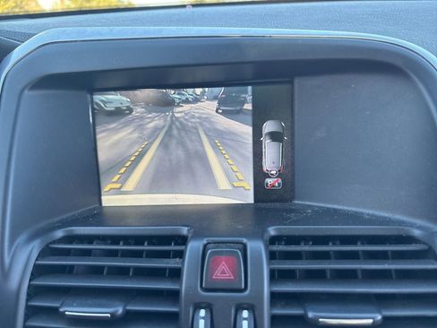 Used 2014 Volvo XC60 T6 image 19