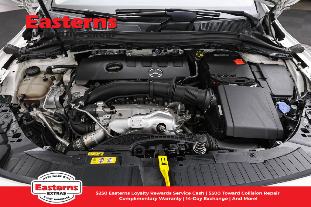 Used 2023 Mercedes-Benz GLA 250 w/ Premium Package image 8