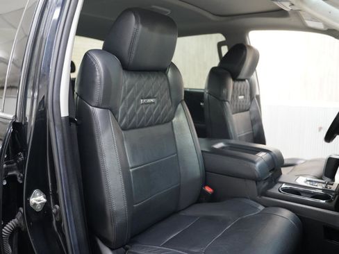 Used 2020 Toyota Tundra Platinum image 29