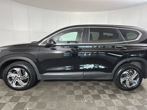 Certified 2023 Hyundai Santa Fe SE AWD/4WD image 5