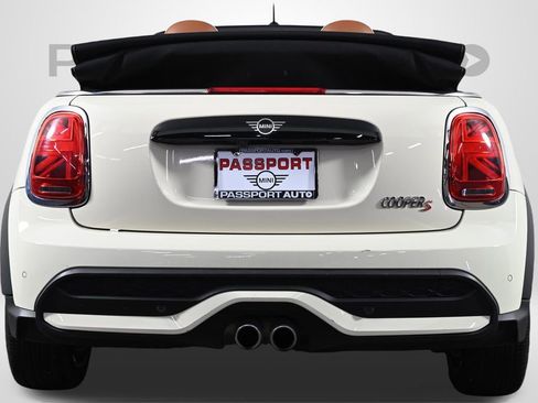 Certified 2023 MINI Cooper S image 10