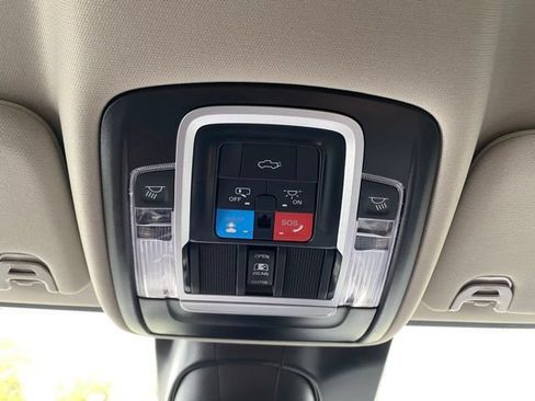 Used 2024 RAM 2500 Laramie w/ Safety Group AWD/4WD image 21