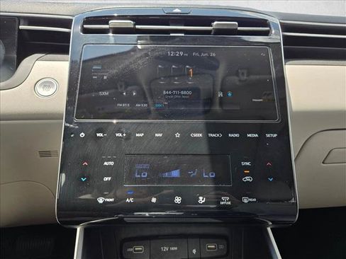 Used 2022 Hyundai Tucson Limited FWD image 14