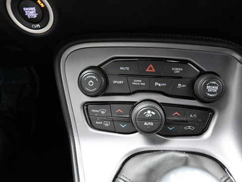 Used 2023 Dodge Challenger R/T image 23