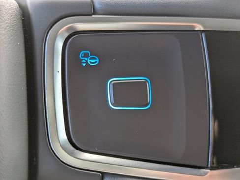 Used 2025 Ford Expedition Max Active AWD/4WD image 25