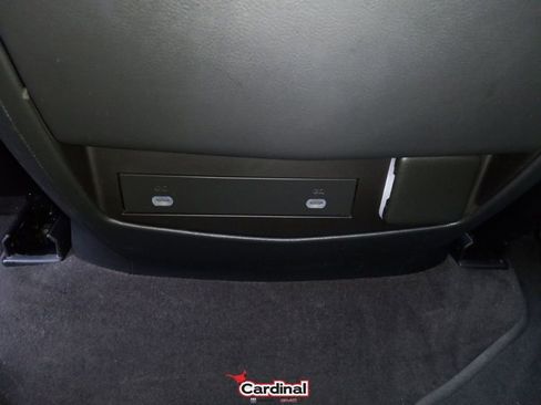 Used 2023 Cadillac Escalade ESV Premium Luxury image 27