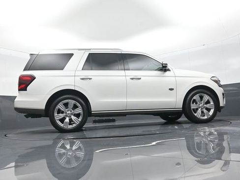 Used 2023 Ford Expedition King Ranch image 24