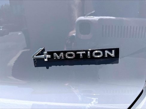 Certified 2023 Volkswagen Atlas Cross Sport SEL AWD/4WD image 7