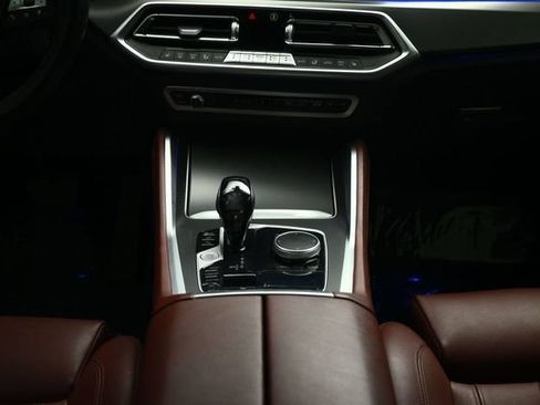 Used 2022 BMW X6 xDrive40i AWD/4WD image 36