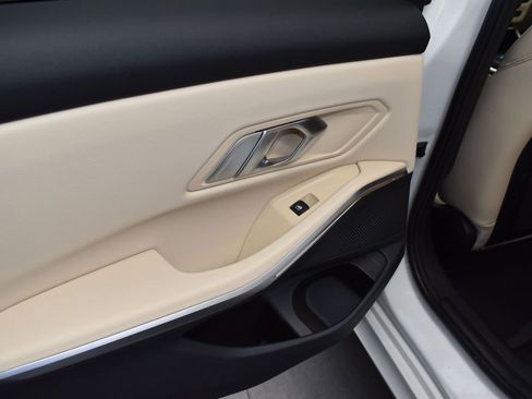 Certified 2023 BMW 330e w/ M Sport Package image 15