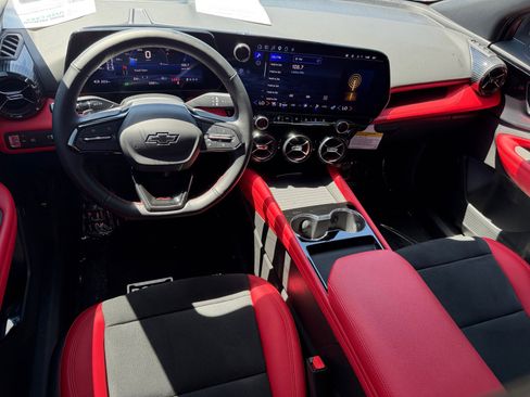Used 2024 Chevrolet Blazer EV RS RWD image 15