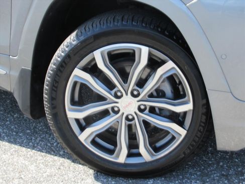 Used 2018 GMC Terrain Denali w/ Advanced Safety Package image 7