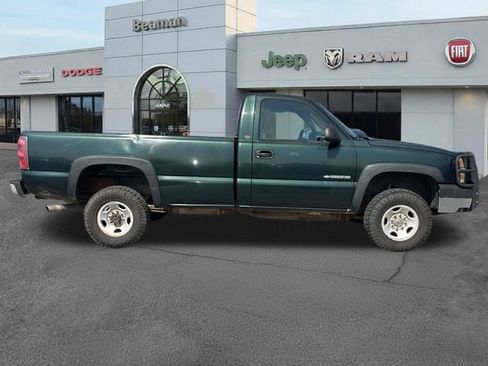 Used 2003 Chevrolet Silverado 2500 W/T w/ Skid Plate Package AWD/4WD image 8