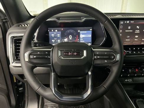 New 2025 GMC Canyon Elevation w/ Convenience Package image 11