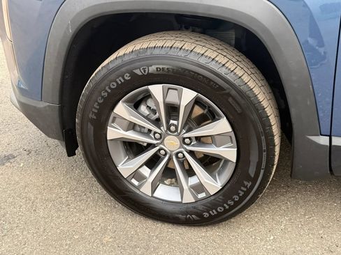 Used 2026 Chevrolet Equinox LT w/ Safety and Technology Package FWD image 30