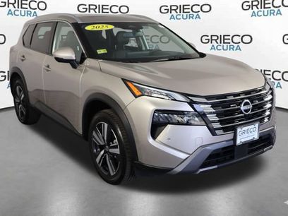 Used 2025 Nissan Rogue SL w/ SL Premium Package