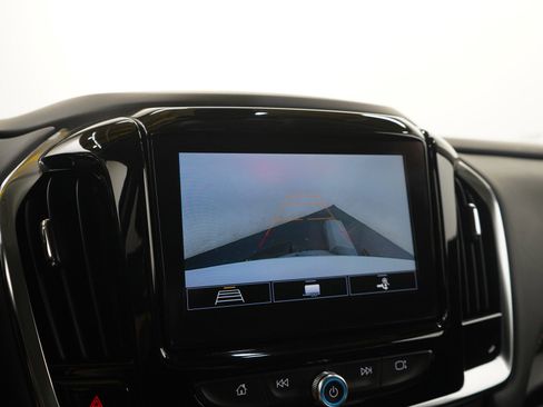 Used 2021 Chevrolet Traverse LT AWD/4WD image 30