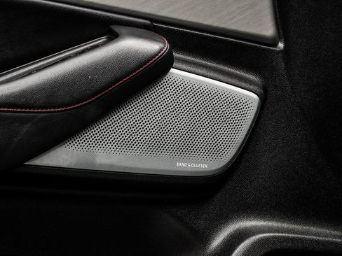 Used 2024 Acura ZDX A-Spec image 31