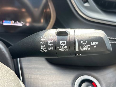 New 2025 Jeep Grand Cherokee Limited w/ Luxury Tech Group II image 16