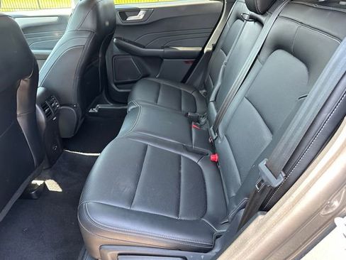 Used 2021 Ford Escape SEL w/ Class II Trailer Tow Package image 13