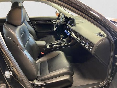 Used 2024 Honda Civic EX-L image 16