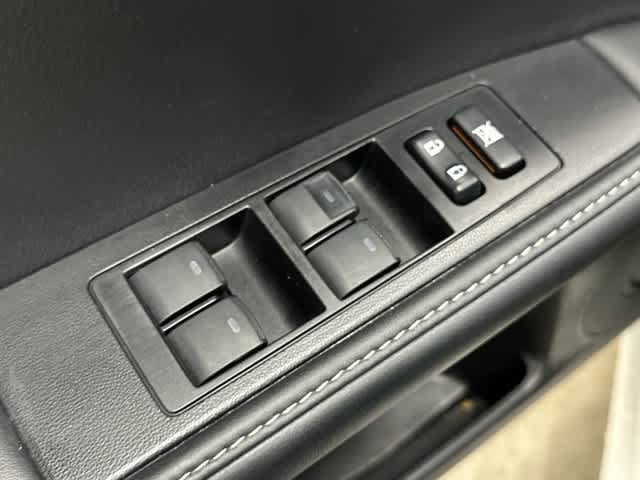 Used 2015 Lexus ES 300h w/ Navigation System Package FWD image 20