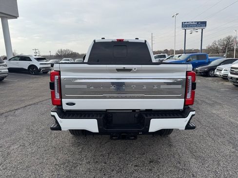 Used 2024 Ford F250 Limited image 6