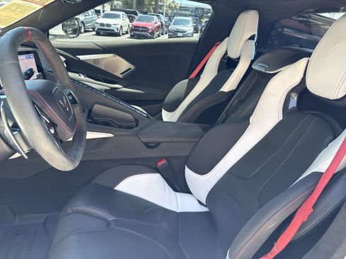 Used 2023 Chevrolet Corvette Stingray Premium Cpe RWD image 13