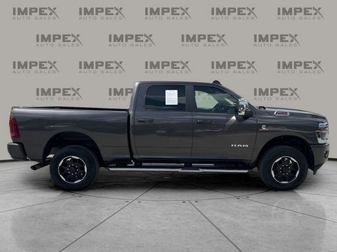 Used 2026 RAM 2500 Laramie AWD/4WD image 6