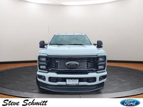 New 2026 Ford F250 XLT w/ XLT Premium Package AWD/4WD image 26