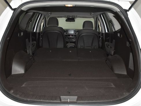 Used 2019 Hyundai Santa Fe SE FWD image 28