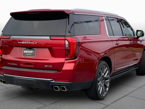 Used 2026 GMC Yukon XL Denali Ultimate AWD/4WD image 12