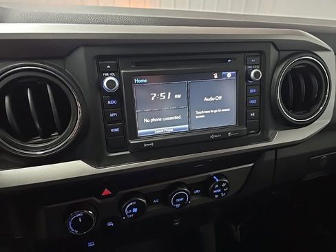 Used 2019 Toyota Tacoma SR5 image 29