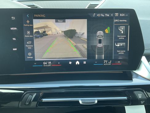 New 2026 BMW X1 xDrive28i w/ Convenience Package image 16